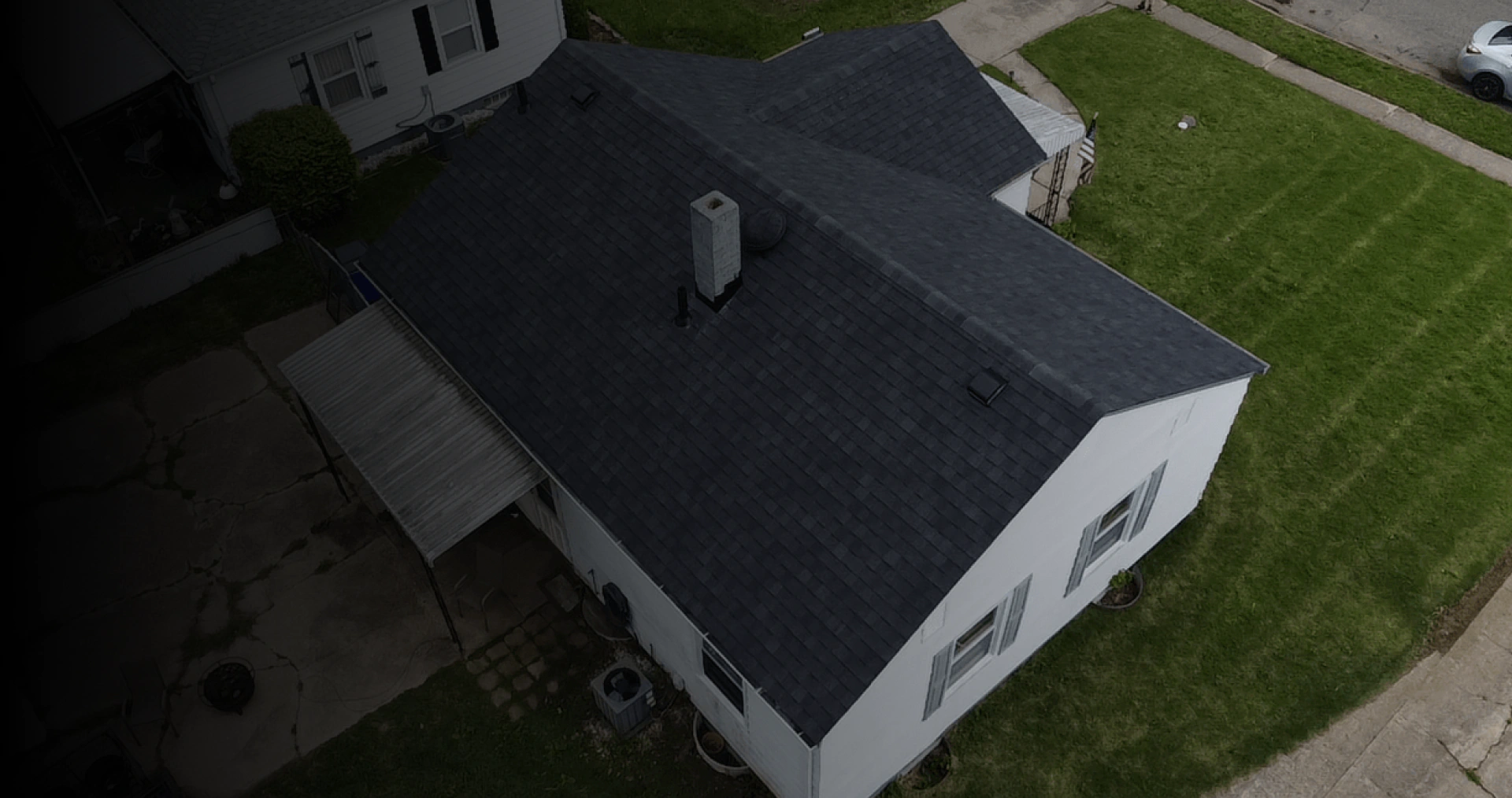 Oaks Roofing & Construction Hero 3